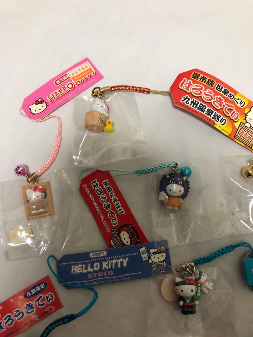 ハローキティ ご当地　ストラップ　根付　セット