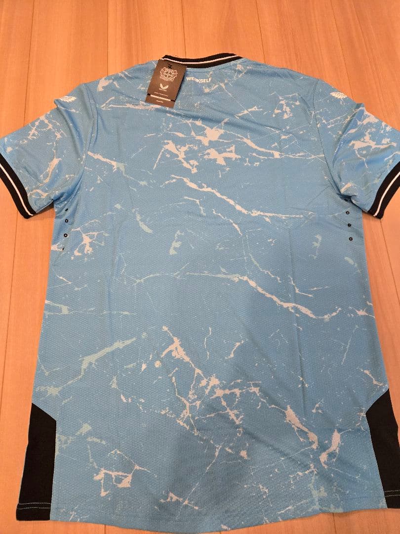 レバークーゼン オーセンティック3rdユニフォーム