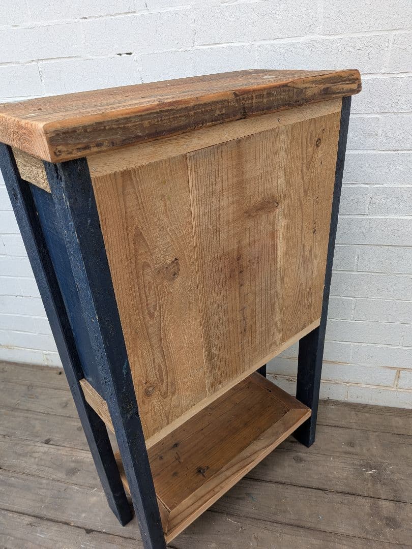 古材かざり棚　　紺色