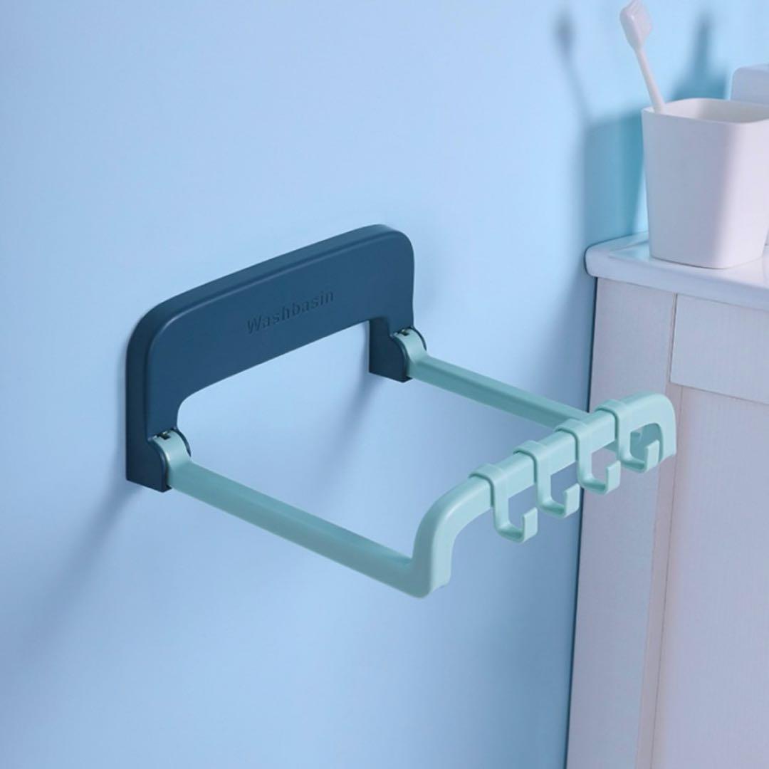 バスラック フック付　洗面器ホルダー　タオルホルダー　壁掛け 強力粘着 収納