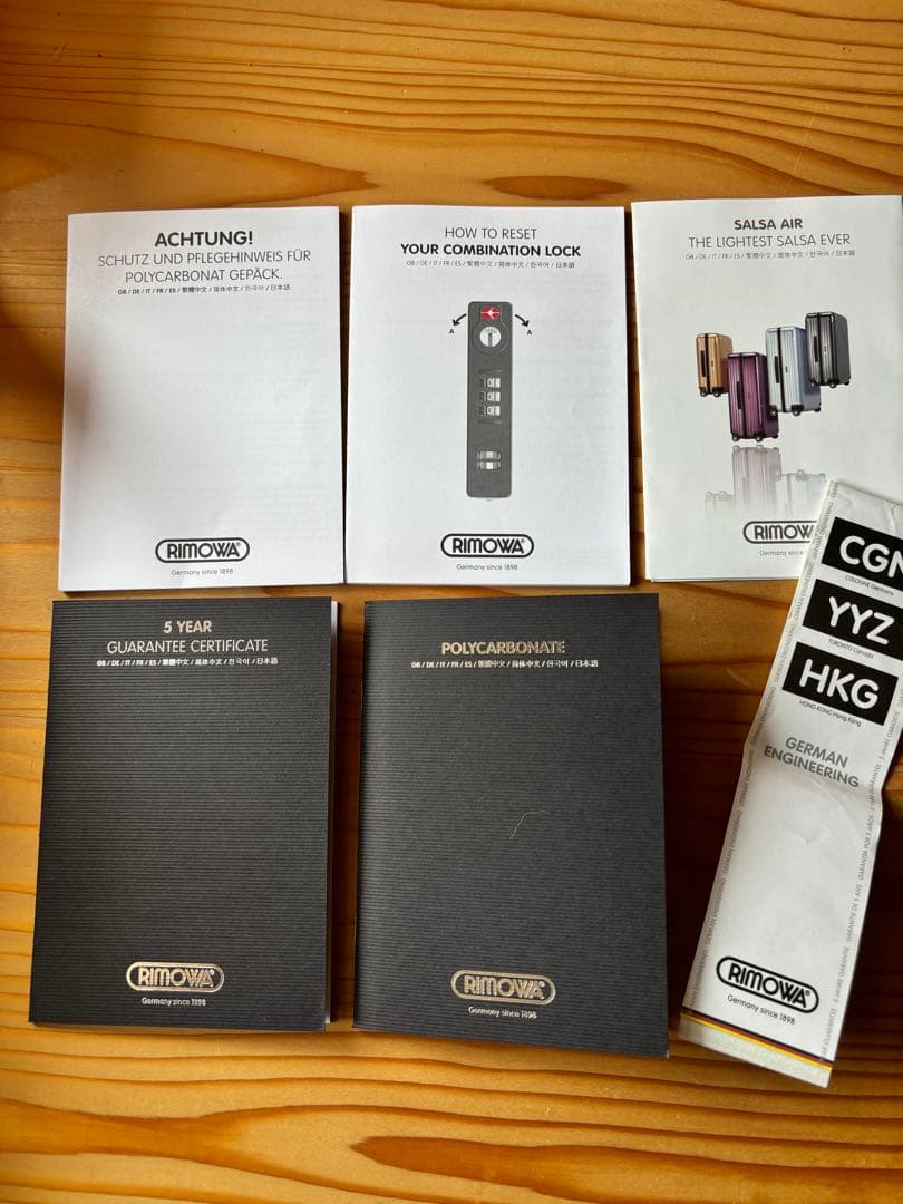 リモワ　サルサエアー　84L 4輪 スーツケース