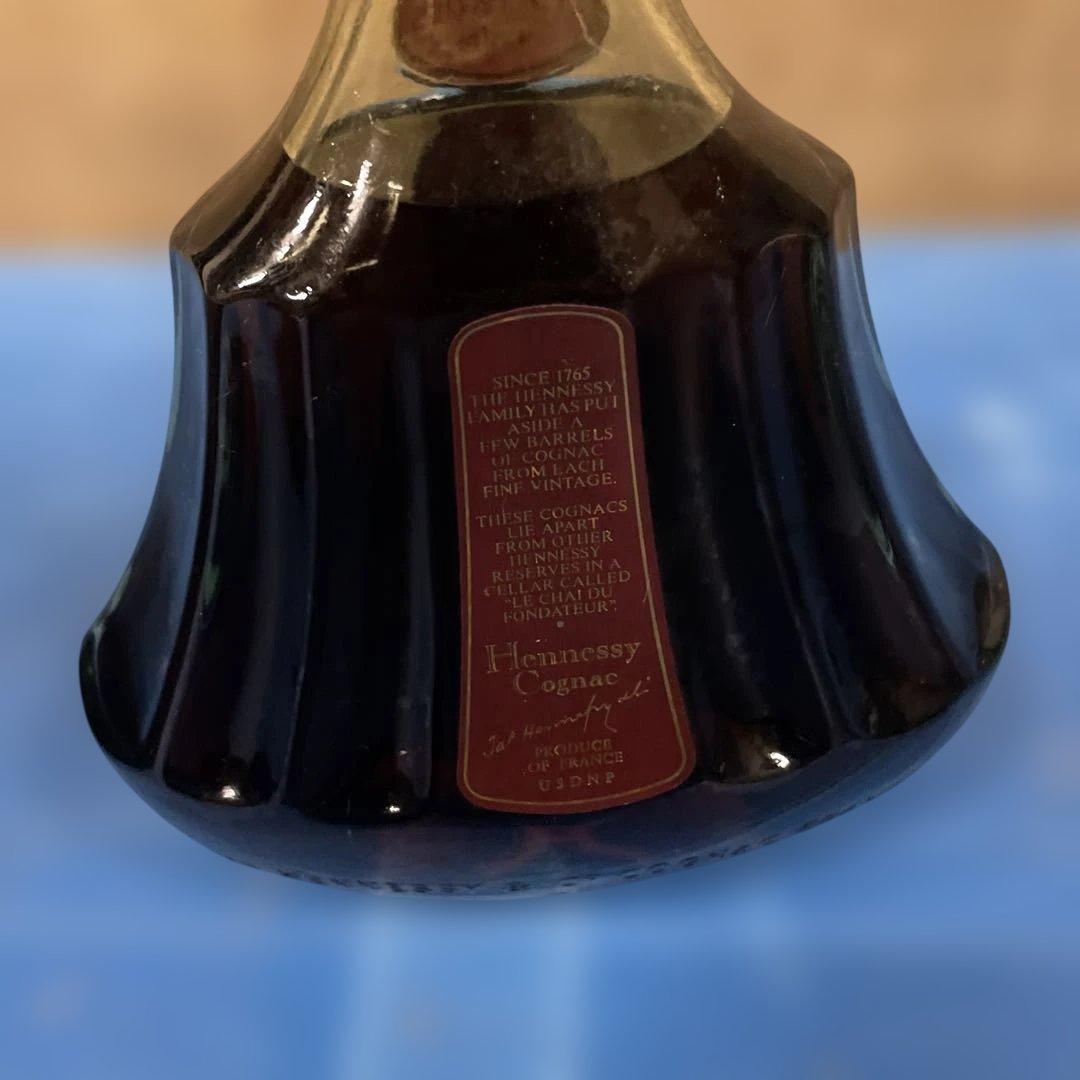 Hennessy ヘネシー　パラディ　金キャップ　700ml 箱付　古酒