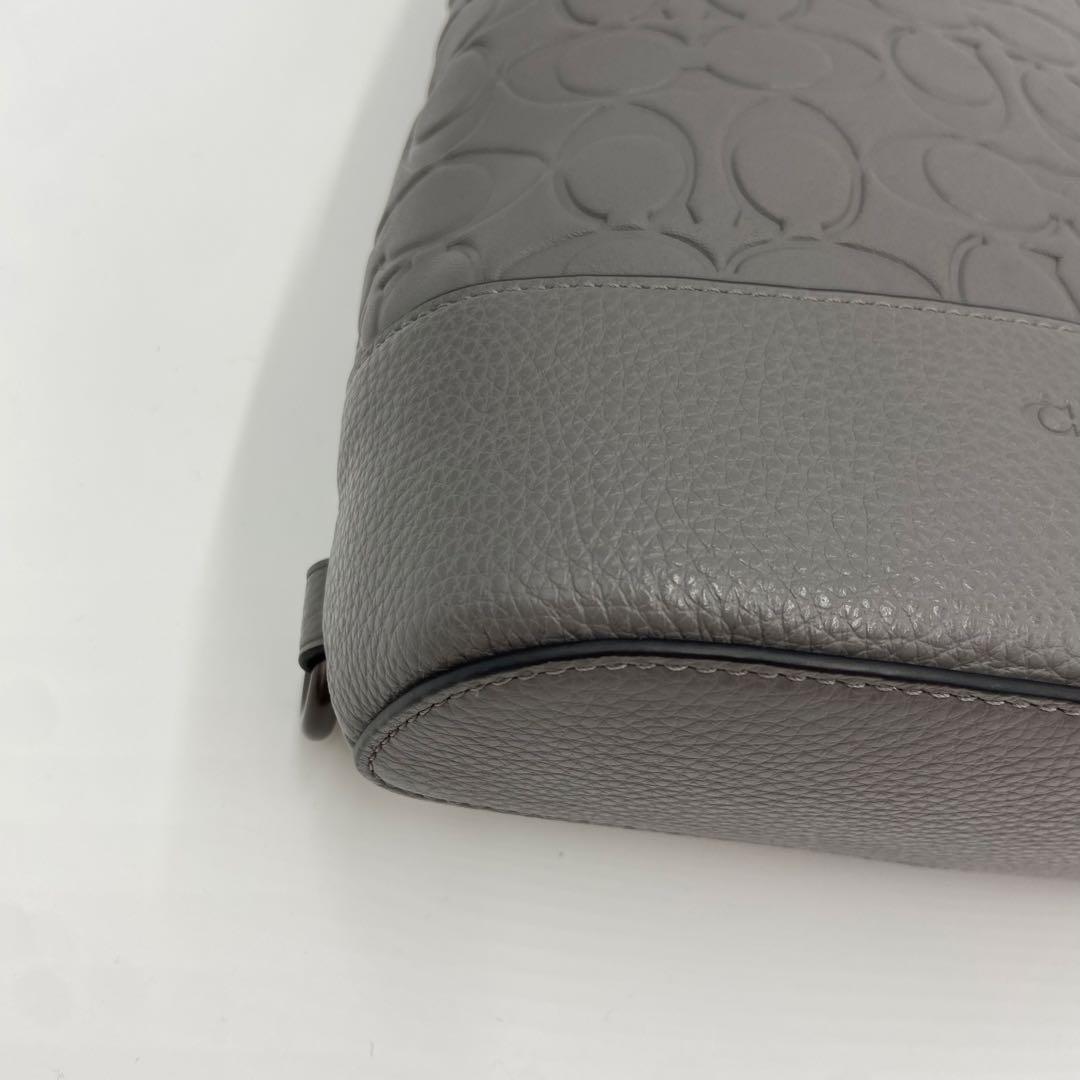 未使用級✨　コーチ ドミニク スリング パック シグネチャー レザー グレー