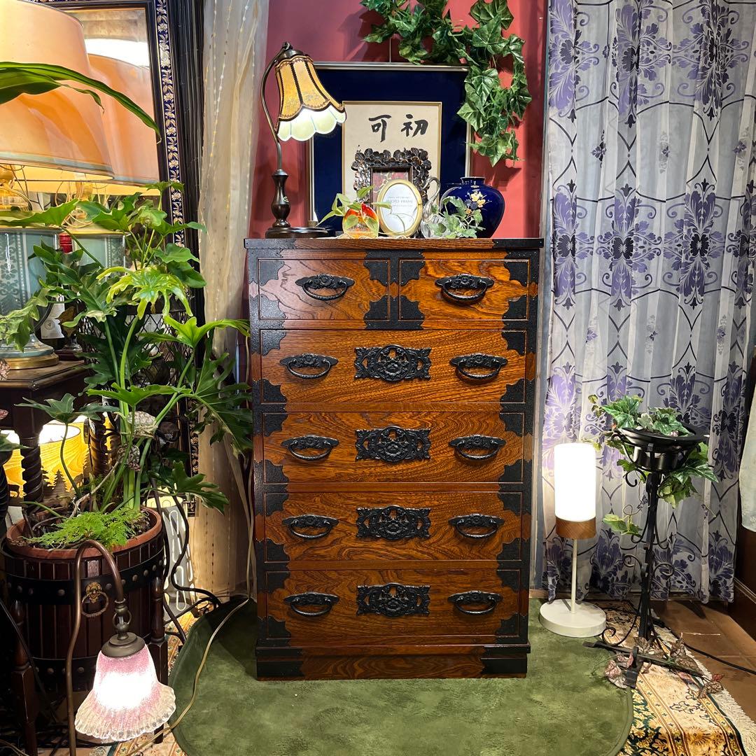 Sale 和製アンティーク　重厚感ある鉄器　　チェストキャビネット　民芸タンス