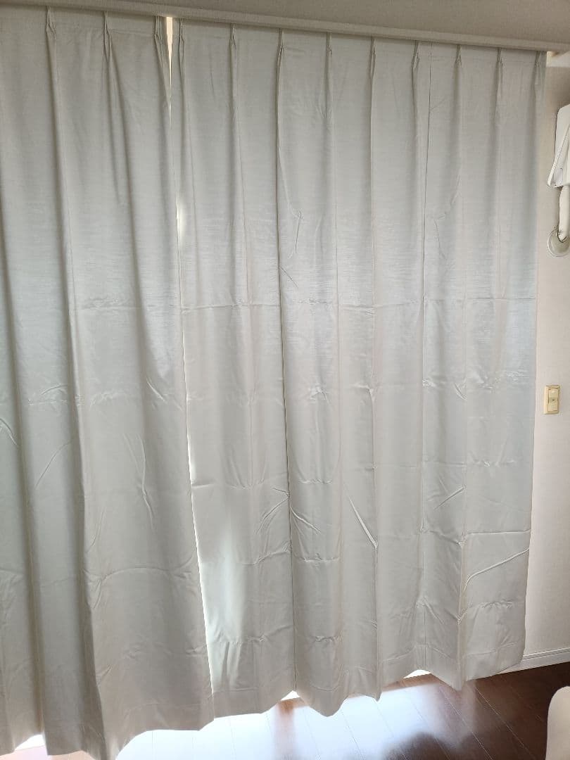 3セット　値下げ　カーテン1か月使用 （ドレープは完全遮光、レースは防炎）