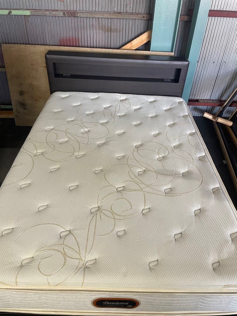 シモンズ マットレス ダブルサイズ