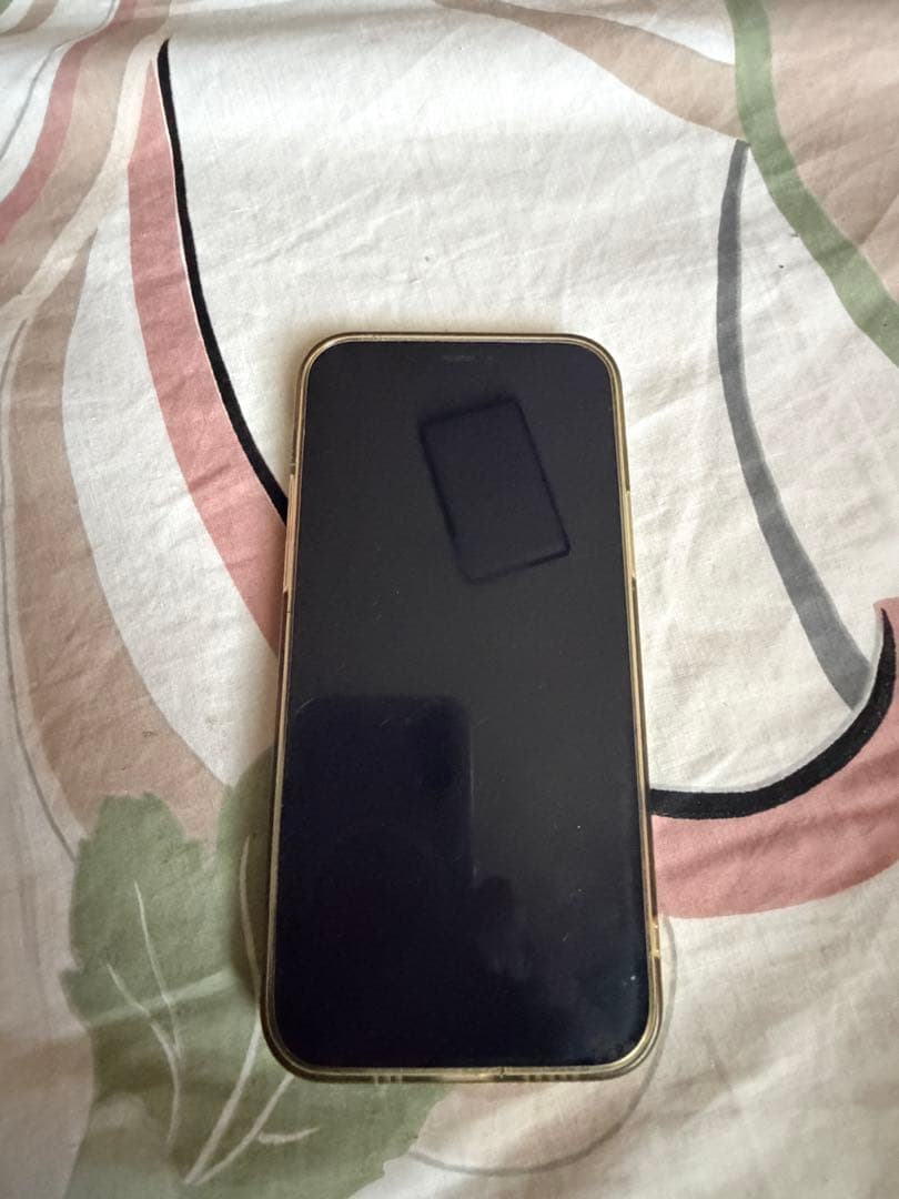 か*ん様 iPhone 12 64GB ブラック 本体