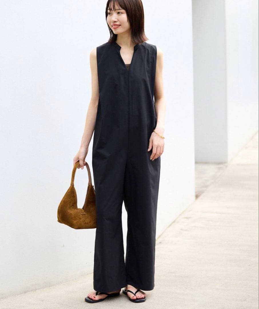 リラックスイージーVネックオールインワン