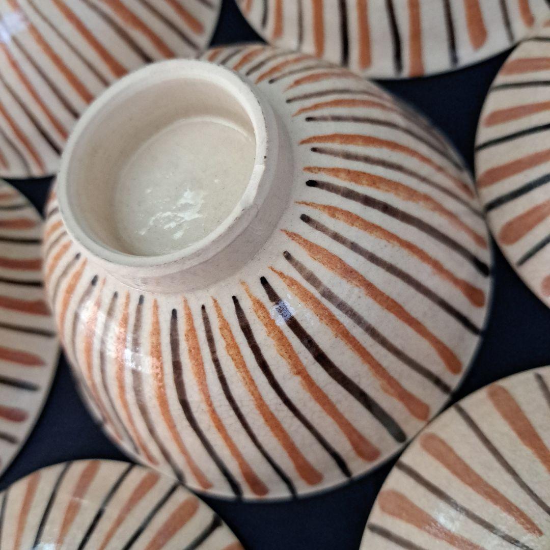 「麦わら手(で)を愉しむ！」瀬戸焼き蓋茶碗(直径11.5cm) 4客セット 骨董