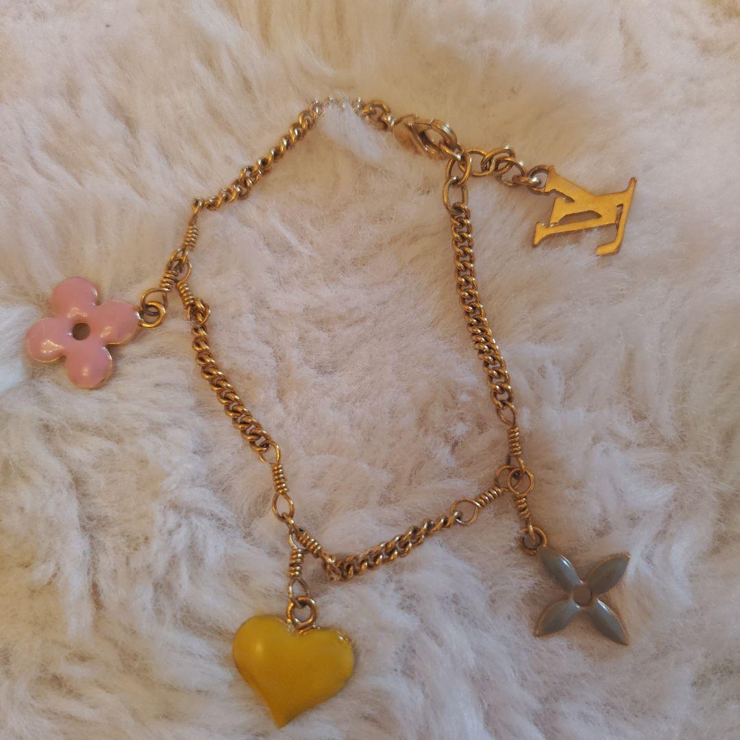 Louis Vuitton チャームブレスレット