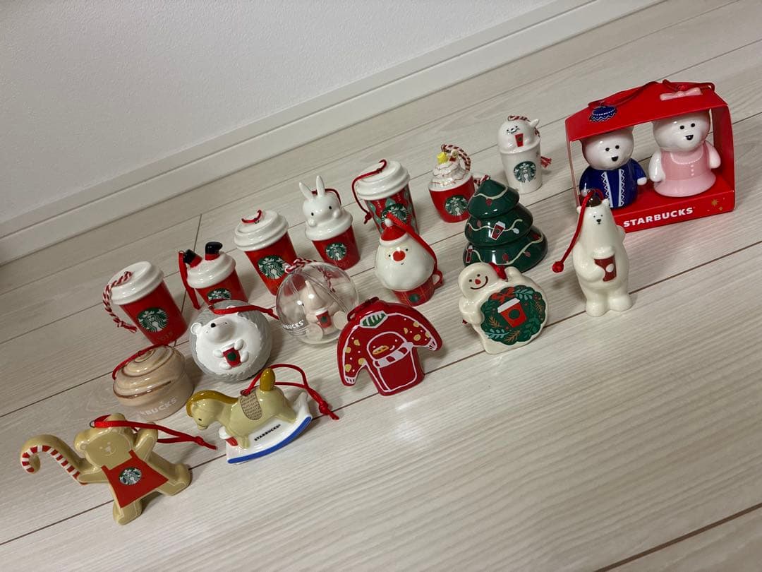 Starbucks クリスマスオーナメントセット