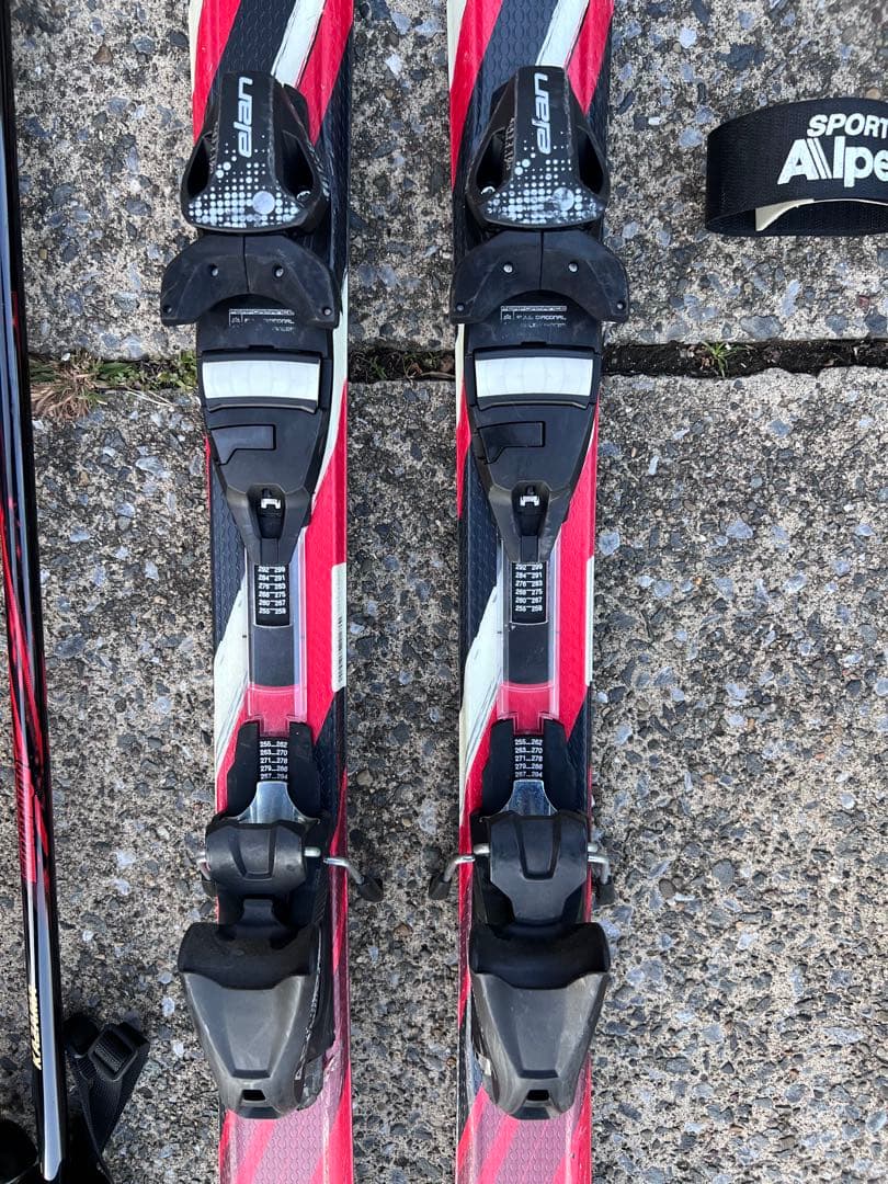Elan スキーセット 赤黒 付属ポール スキー ストック ブーツ