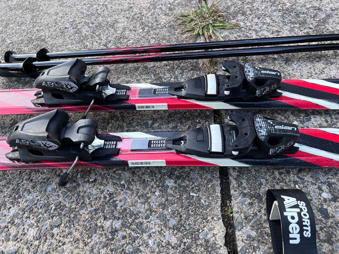 Elan スキーセット 赤黒 付属ポール スキー ストック ブーツ