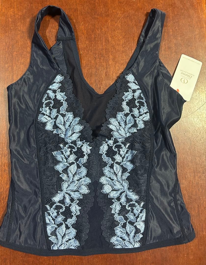 みーまダイアナ　リセグラマラスショートタイプ　キャミソール　サイズ７５