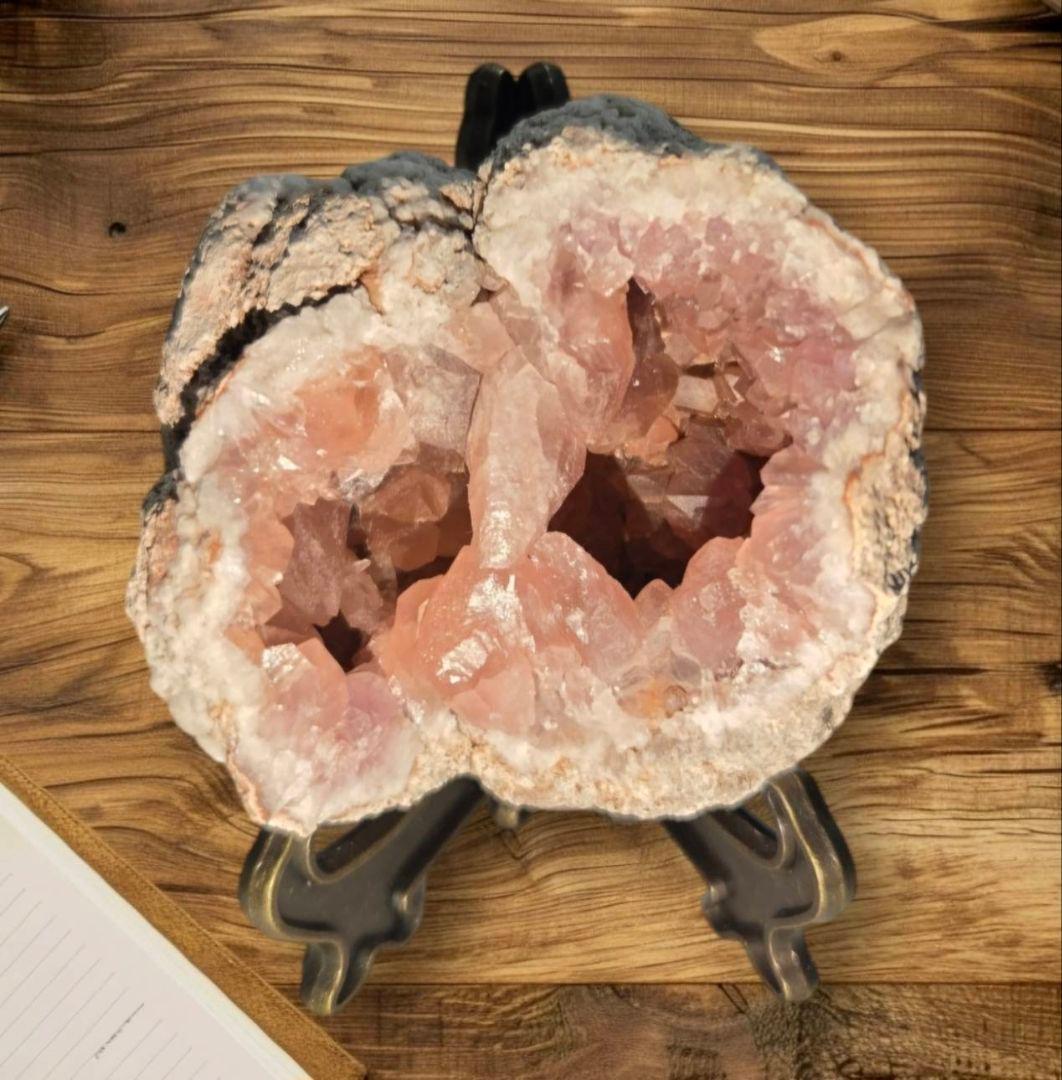 希少‼ 天然石 原石 鉱物 ジオード ピンクアメシスト 2