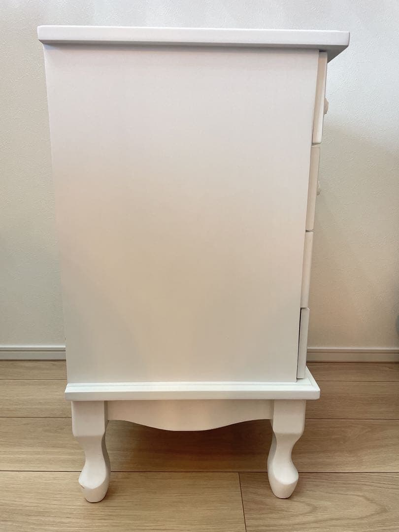 白家具★サイドテーブル★サイドチェスト★ナイトテーブル★薔薇飾り