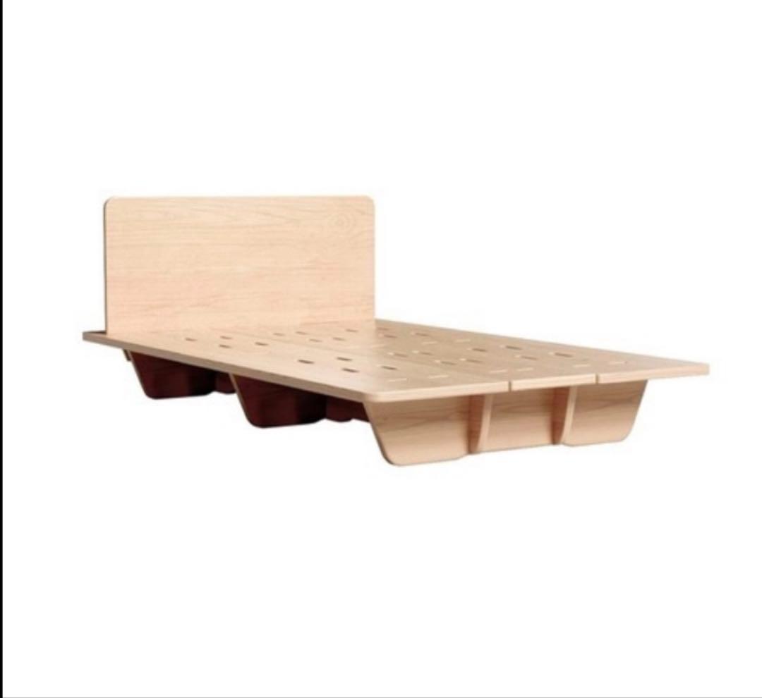 ダブルベッドフレームのみ（Koala）2024年購入名古屋市内受け取りのみ