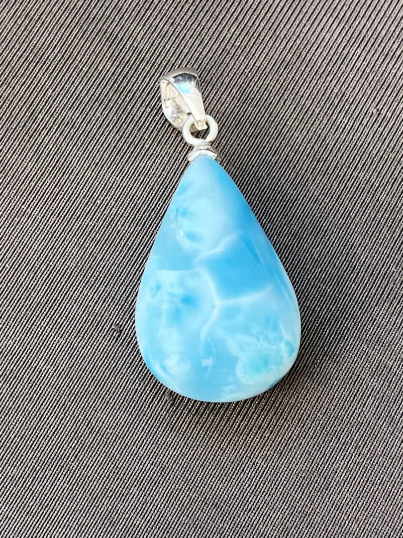 天然石☆高品質！ラリマーしずく型ペンダントップ☆透明感高いブルー＆模様が美しい！