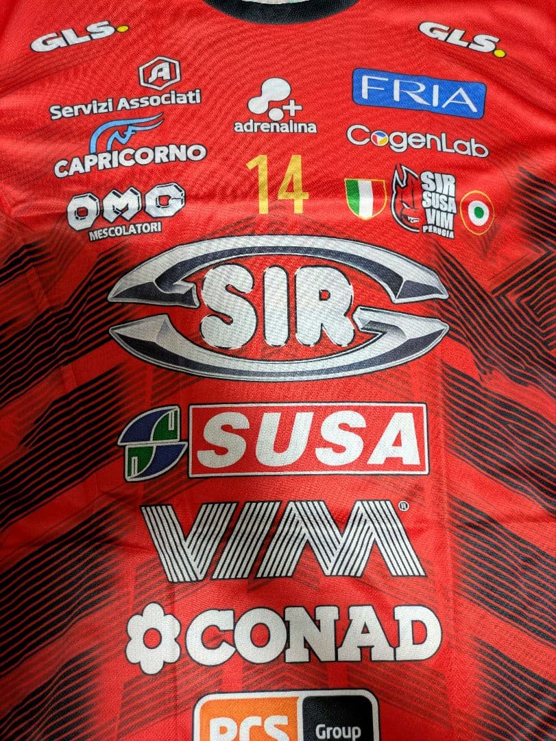 ☆石川祐希 ペルージャ　赤ユニフォーム　ゲーム　シャツ　バレーボール　ジャージ