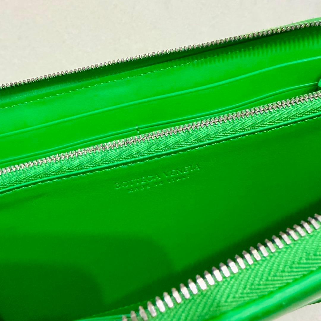 BOTTEGA VENETA カセット ラウンドファスナー長財布