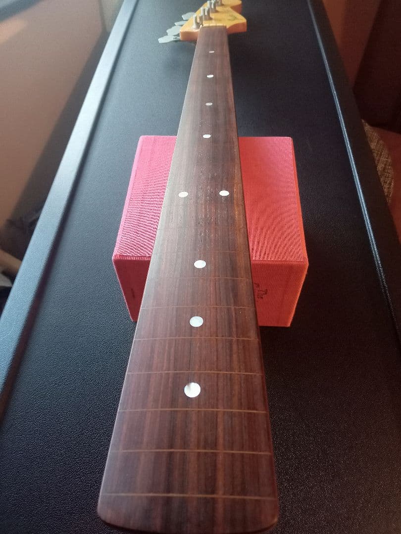 Art Tech製 フレットレスジャズベースネック