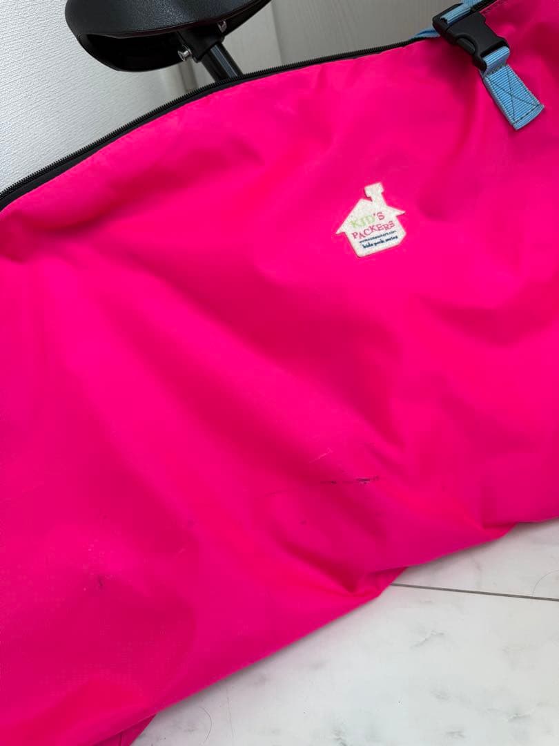 STRIDER バランスバイク ピンク　持ち運びカバー付き