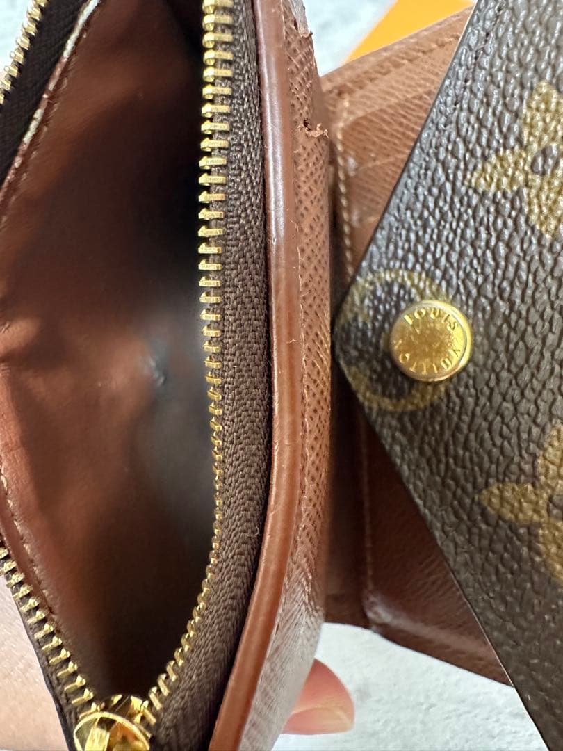 Louis Vuitton 三つ折り財布 モノグラム　ヴィトン財布