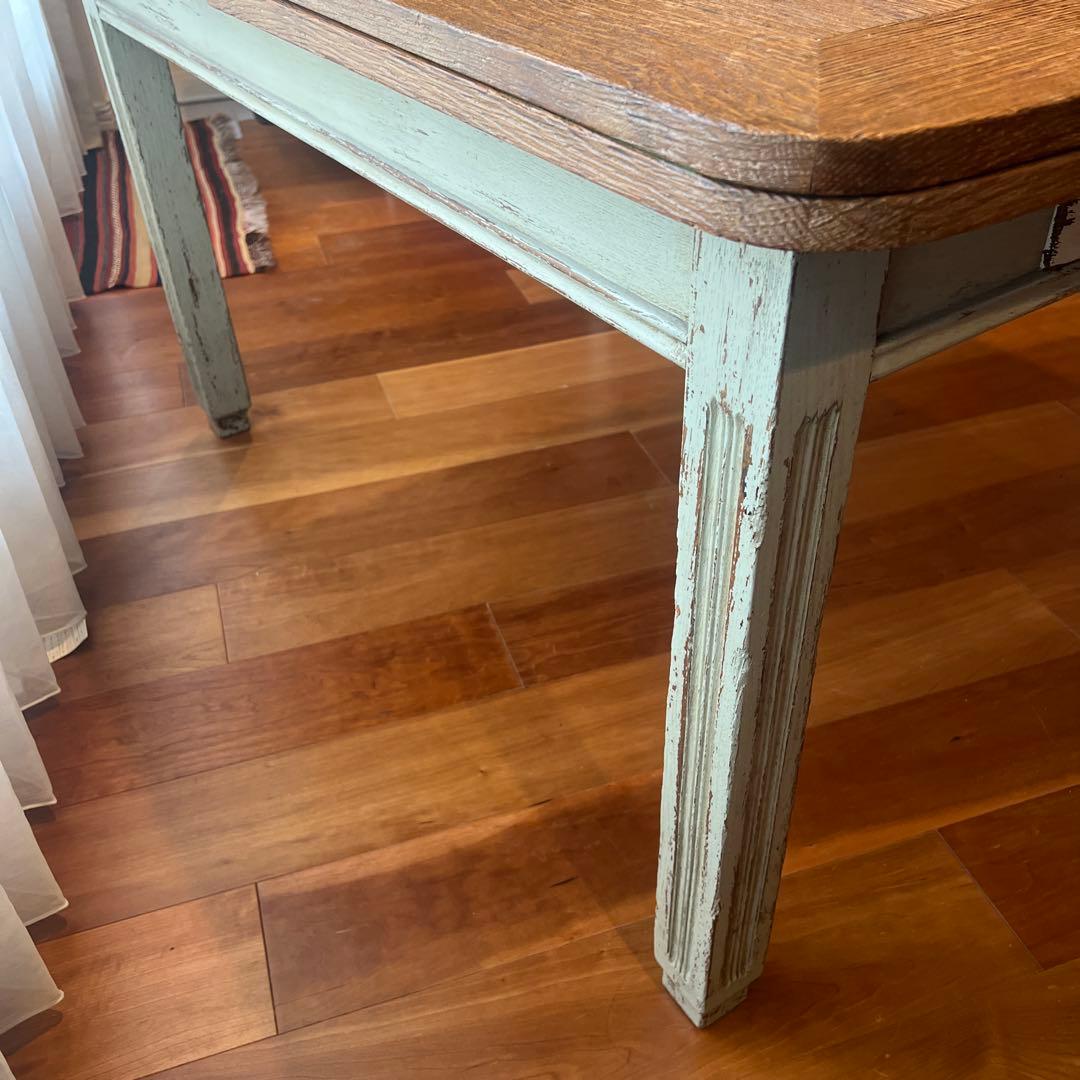 フランスアンティーク　ダイニングテーブル
