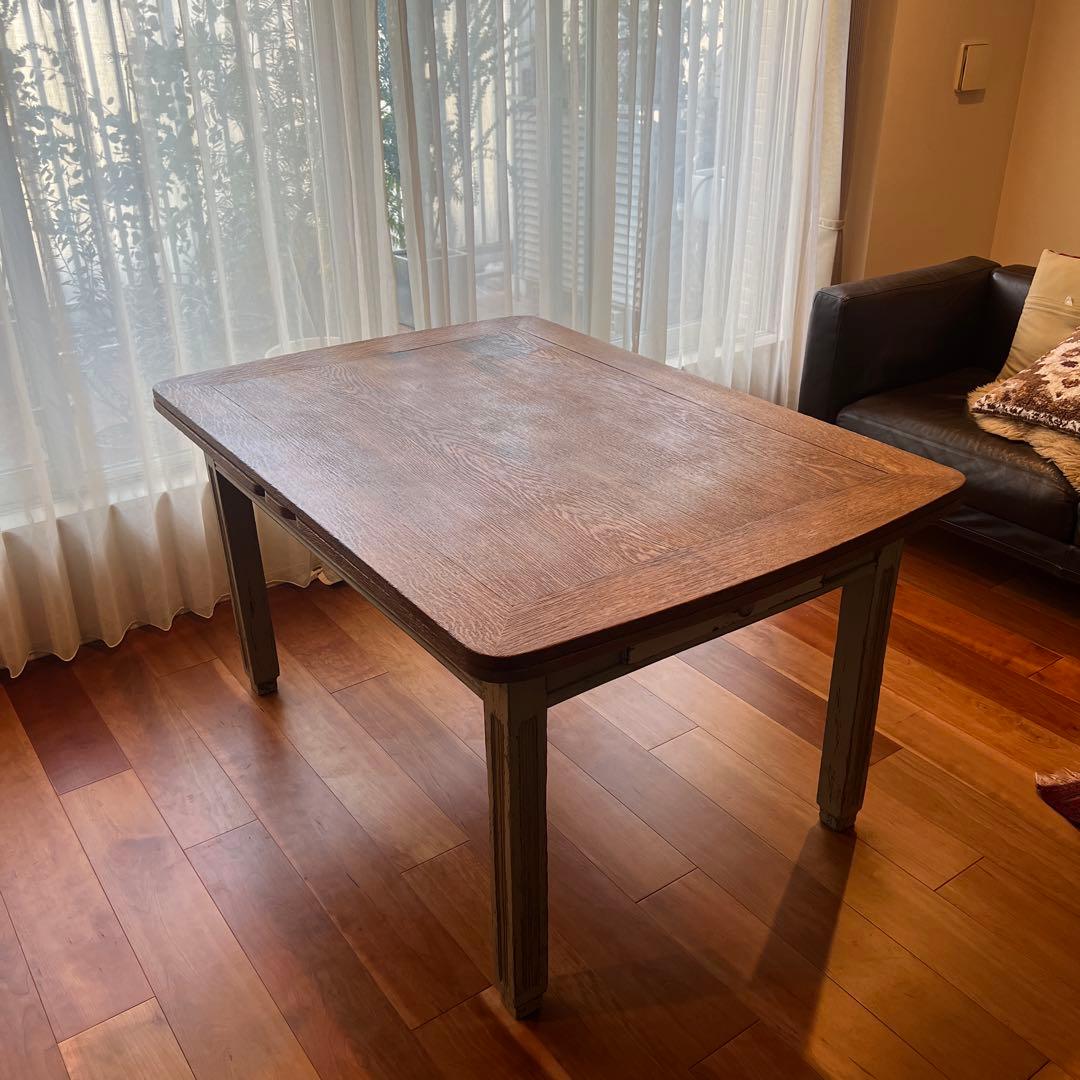 フランスアンティーク　ダイニングテーブル