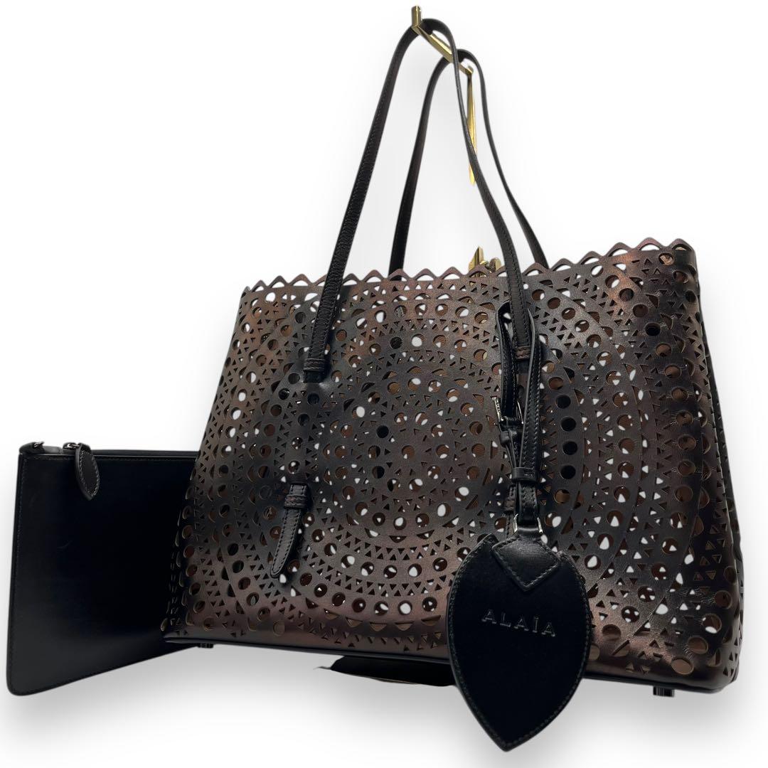 ご予約のお品　Alaïa アライア ショルダー トートバッグ MINA 32