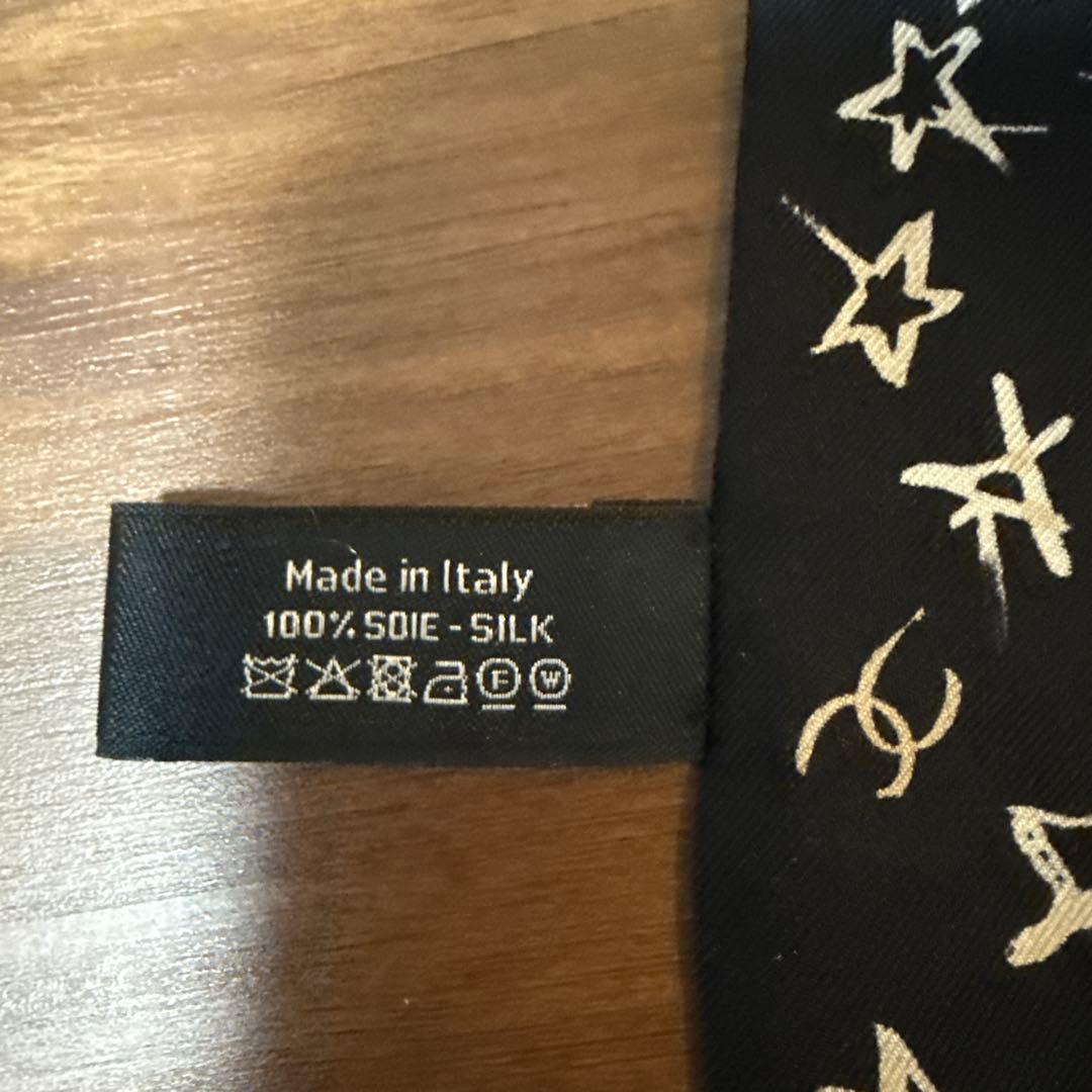 CHANEL 星柄 シルクスカーフ