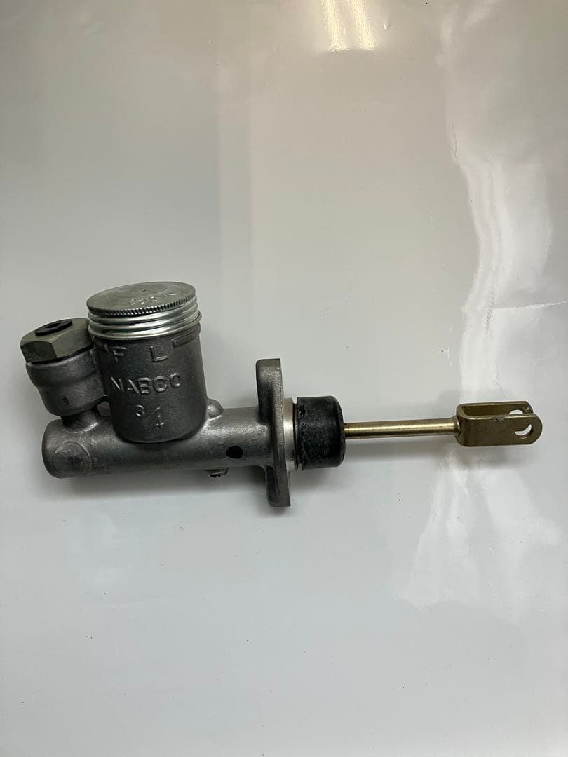 H31セドリック用ブレーキマスターシリンダーAssy