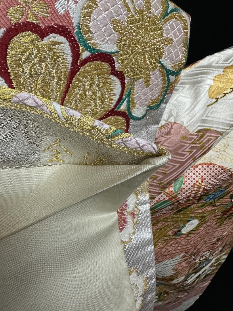 吉澤友禅 ピンク地 古典柄 金駒刺繍 振袖 袋帯フルセット