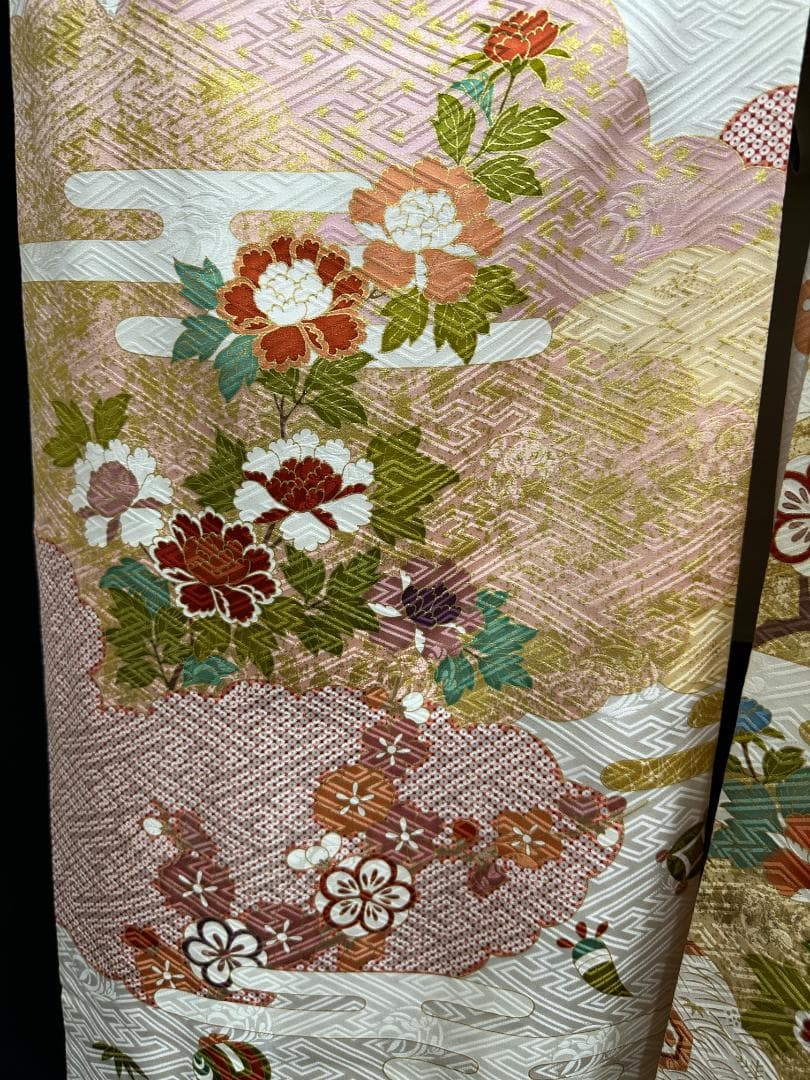 吉澤友禅 ピンク地 古典柄 金駒刺繍 振袖 袋帯フルセット