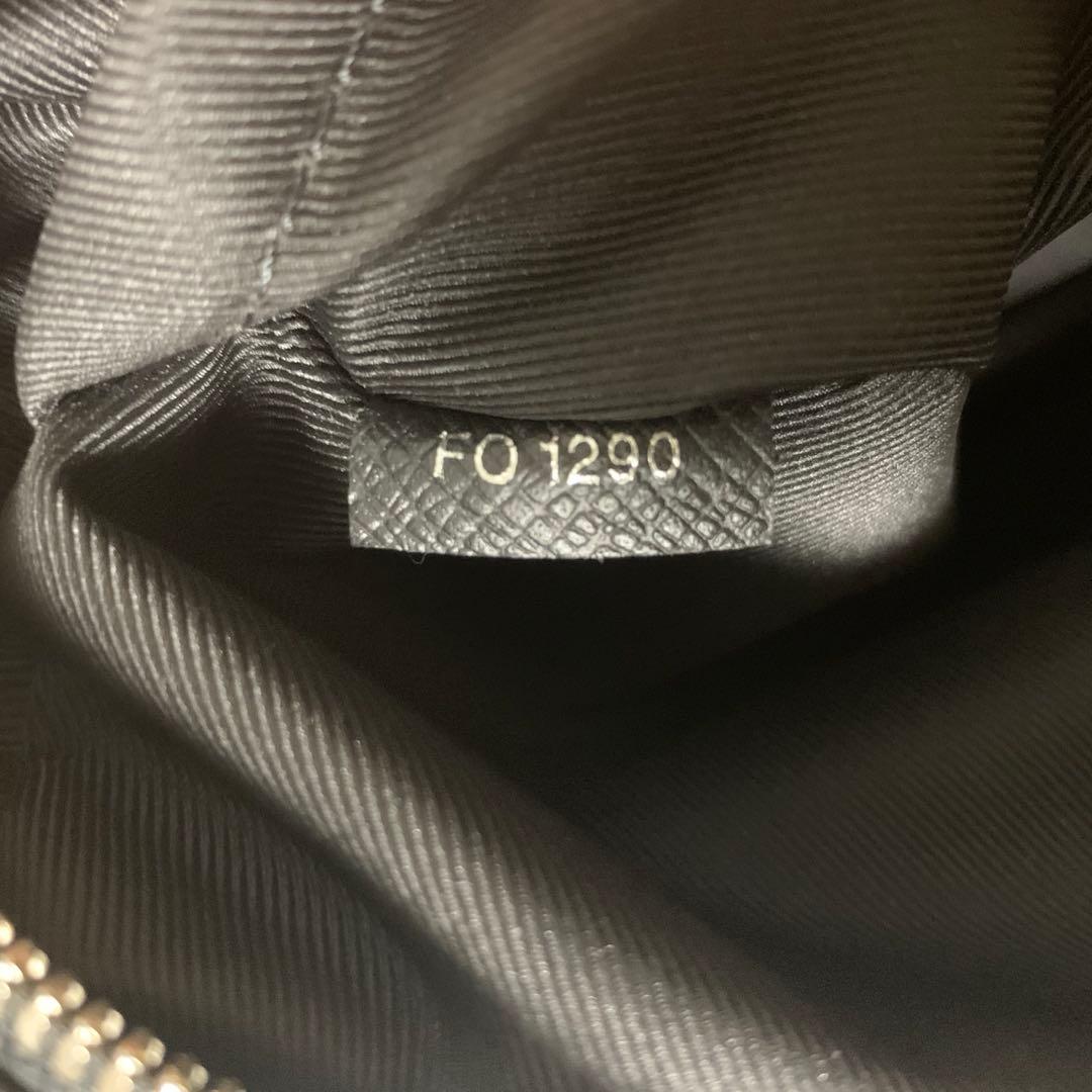 ⭐︎K⭐︎ ルイヴィトン アウトドア・メッセンジャーPM