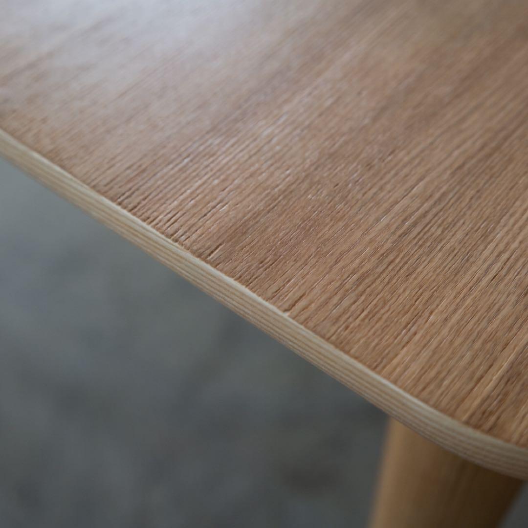 ナチュラル木製長方形ダイニングテーブル