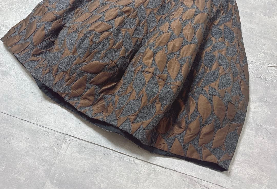 美品【le-fluy】3D形状記憶 バルーン　スカート　リーフ　パッチワーク