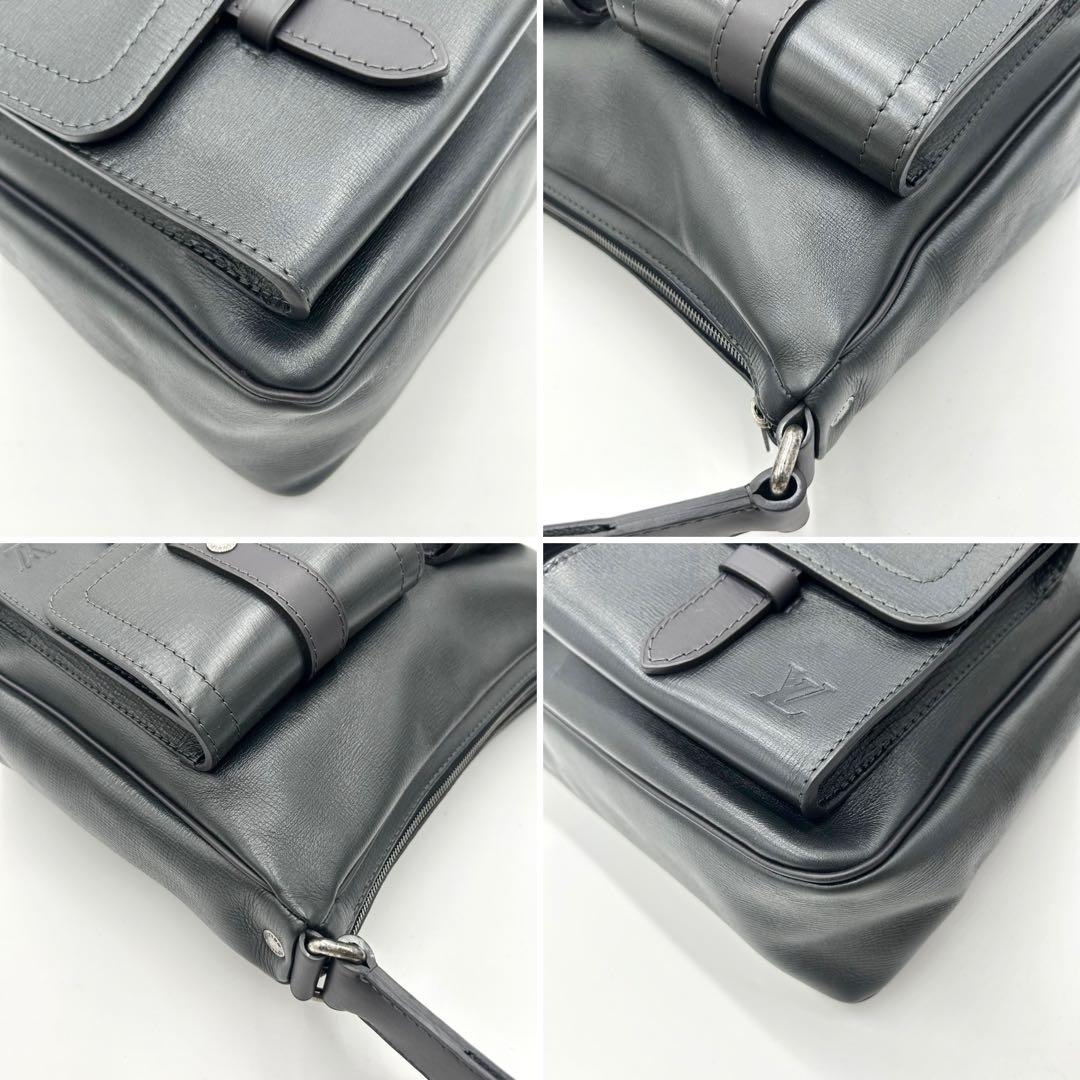 【極美品】ルイヴィトン　ユタ　ウィチタ　メッセンジャーバッグ　レザー　正規品