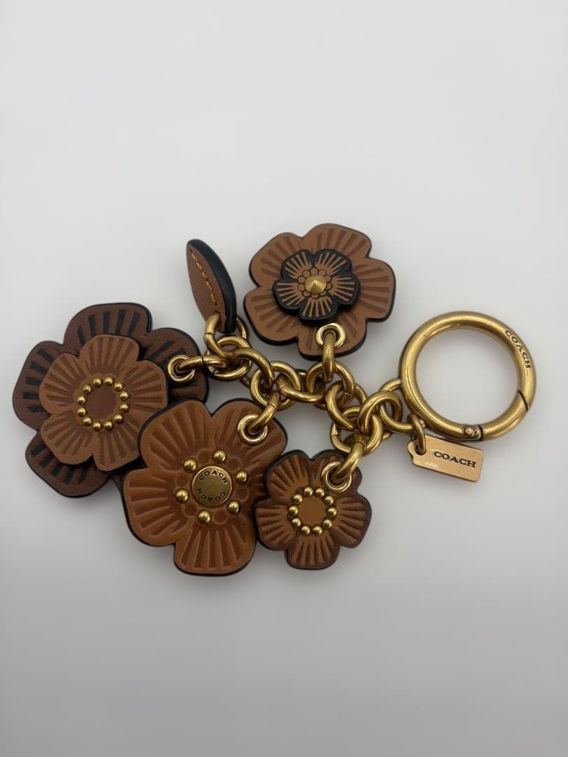 コーチ ティーローズ バックチャーム キーホルダー レザー