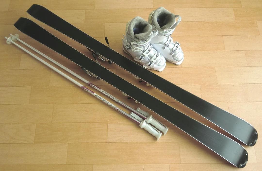 ■送料無料■ロシニョール■女性用スキーセット■板154靴25-25.5■メンテ■