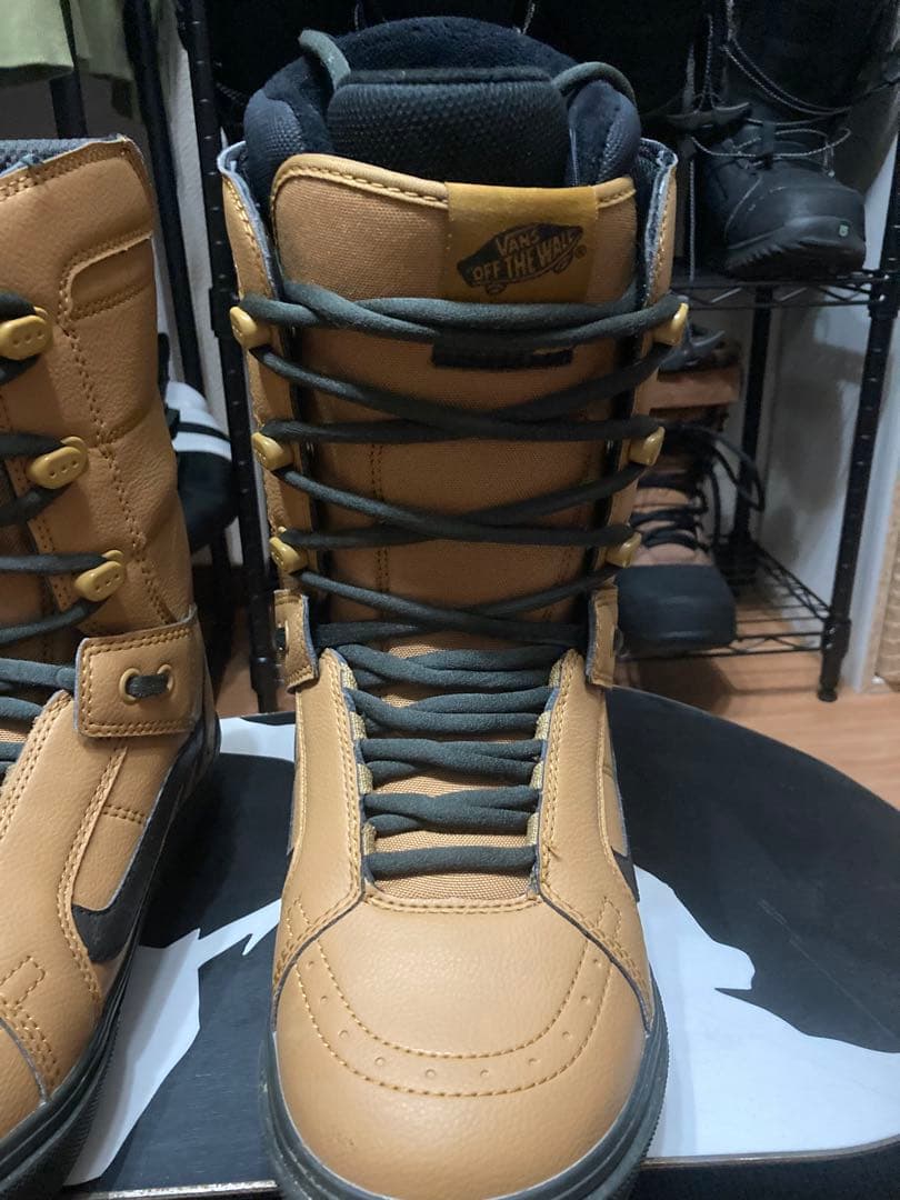 24-25モデルVans スノーボードブーツ ブラウン