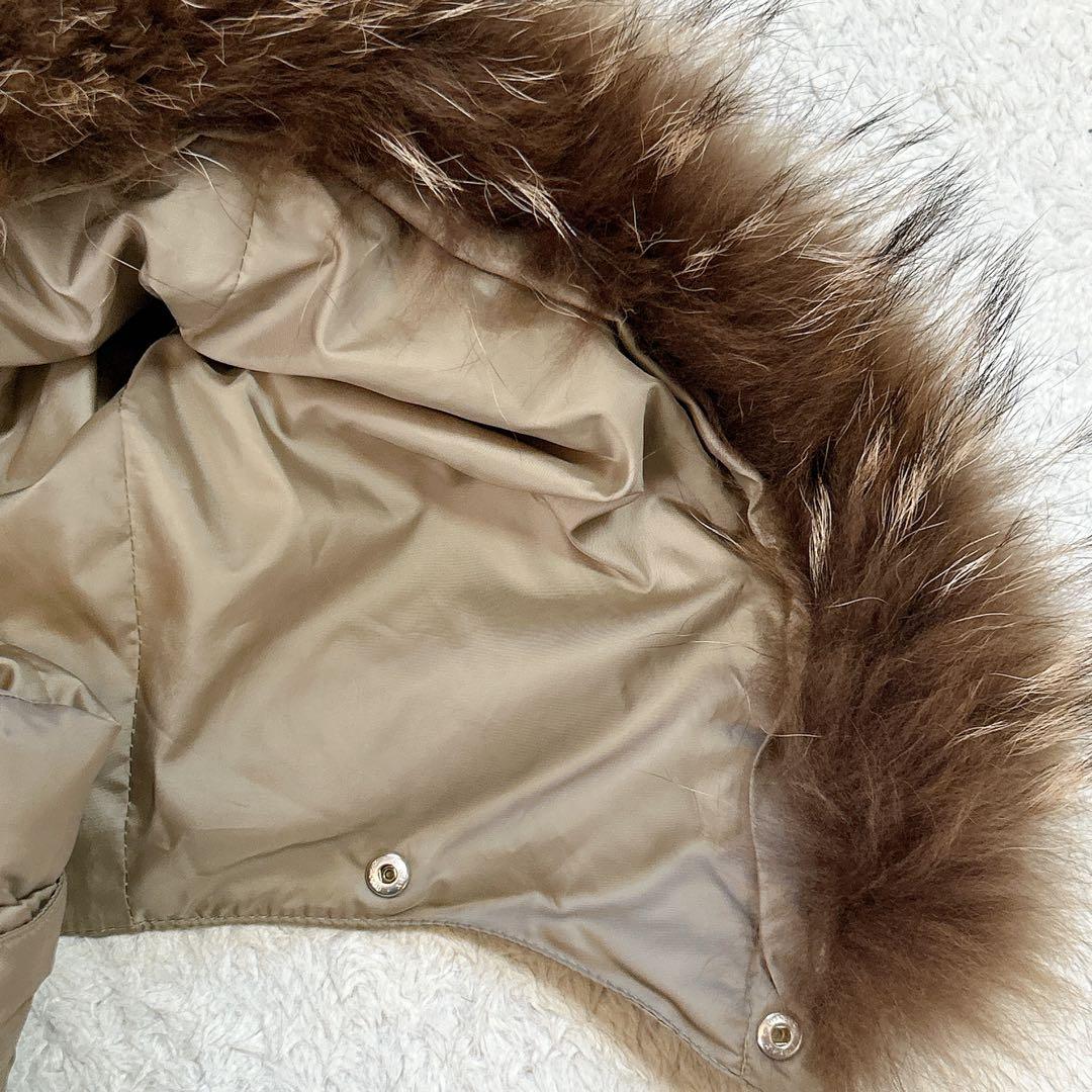 イネド　オリーブグリーン ダウンジャケット ファー付き　大きいサイズ