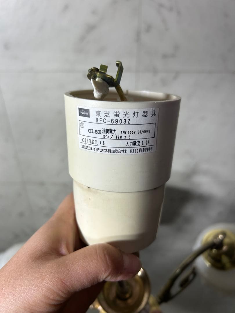 アンティーク・レトロ調のシャンデリア（天井照明）