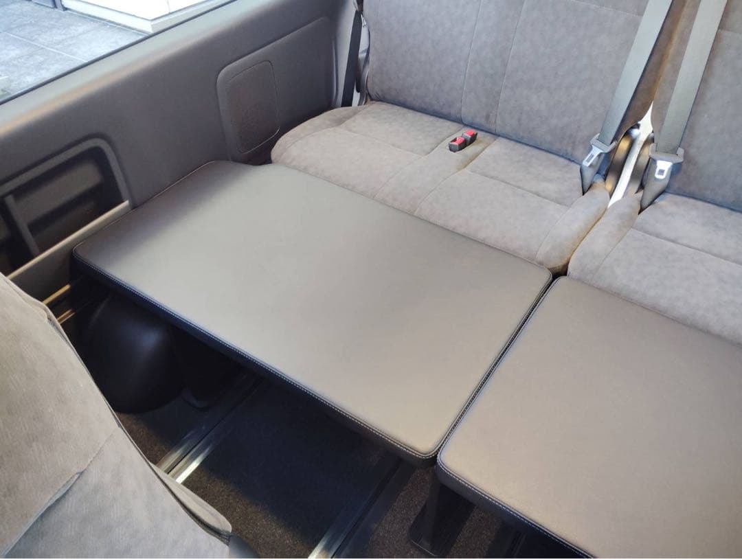 ハイエース ファインテックツアラー フレックス スマートベッドキット 新車外し