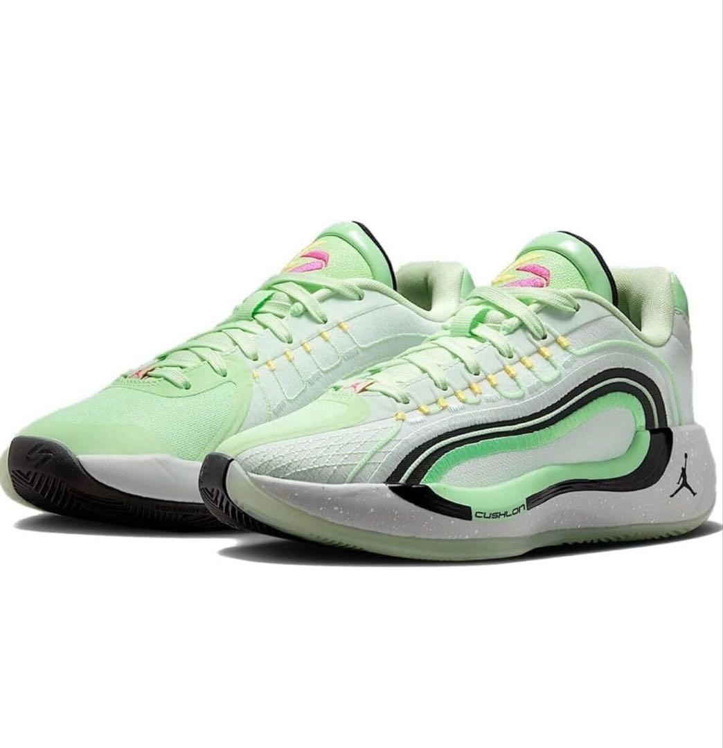 新品　ナイキ　ジョーダン　ルカ4 GS 25㎝