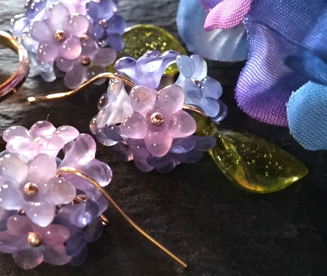 チロル様 紫陽花ピアス&リング、白のお花のネックレス、ブレス、フープピアス G