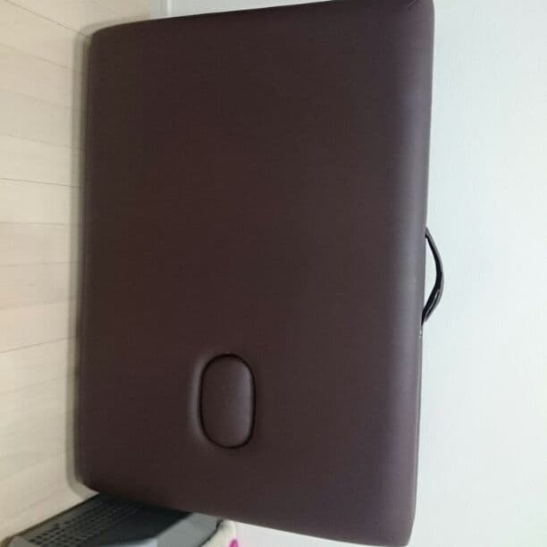 持ち運び出来るエステ用ベット台