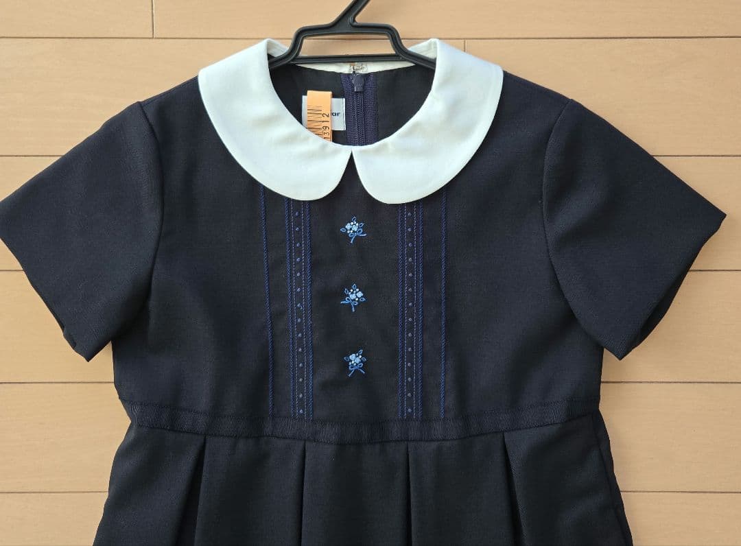 ファミリア　ネイビー 半袖ワンピース お受験 白洋舍クリーニング済