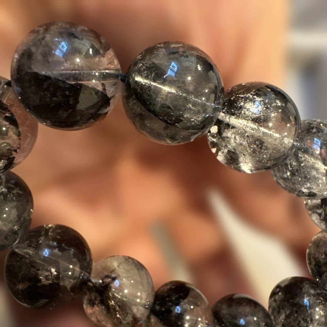 黒エレスチャルクォーツ　天然石　パワーストーン