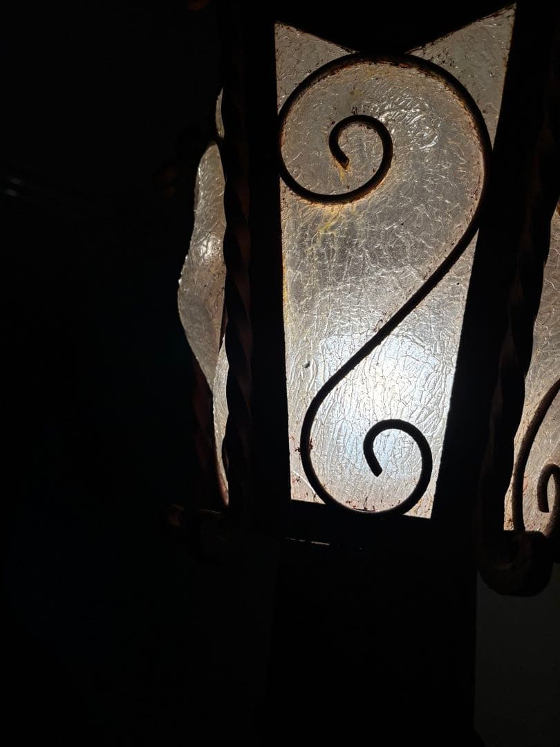 古いガーデンライト　スタンドライト　外灯　門灯　アイアン　電笠　レトロ照明